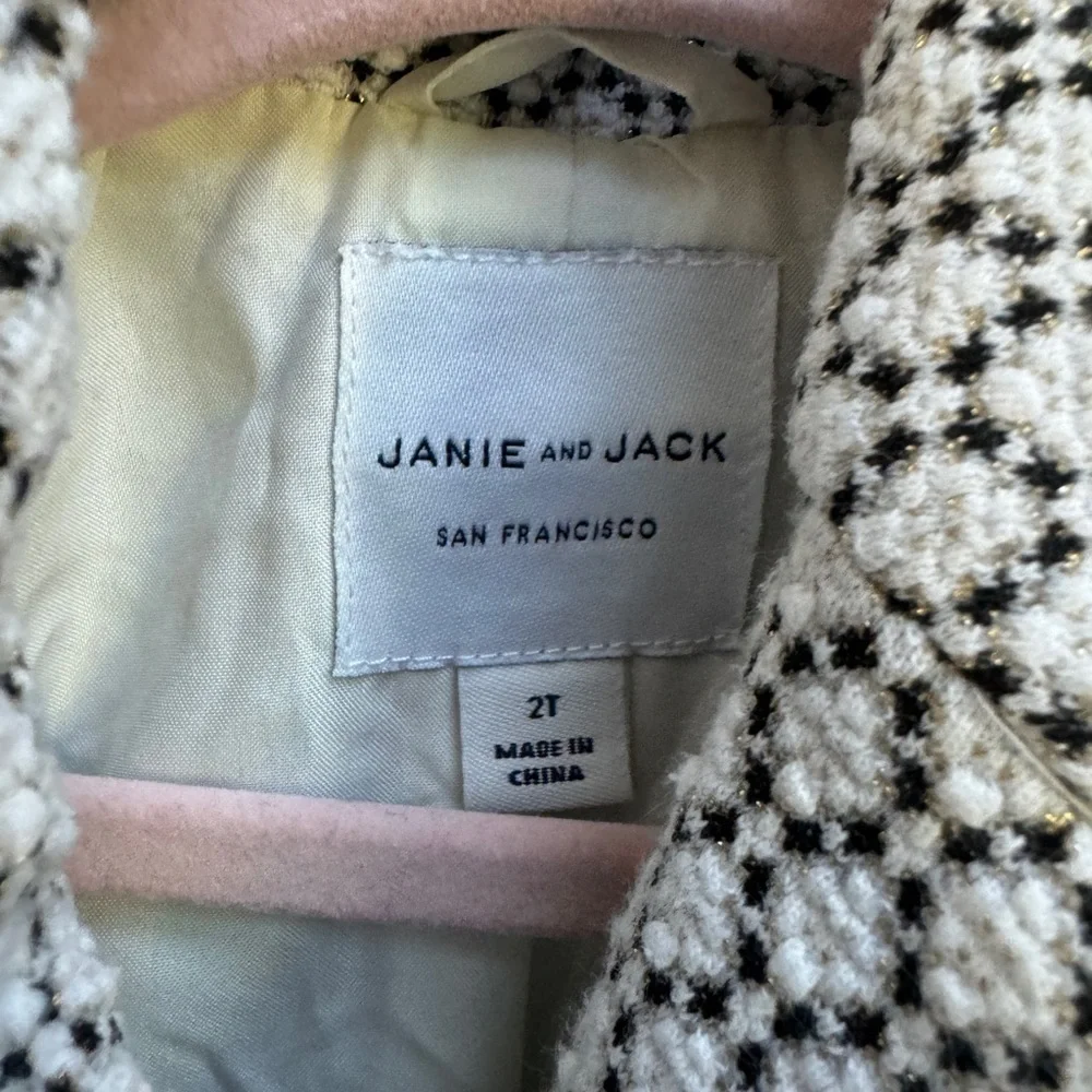 NWOT Janie & Jack 2T Black & White Girls Formal Suit Jacket with Faux Fur Sleeve - Picture 3 of 4